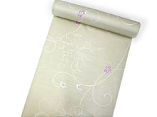 画像をギャラリービューアに読み込む, 雨コート 反物 セミオーダー 仕立て付 薄ベージュ地 花唐草柄 市田ひろみ好み 着物用 レインコート XS S M L XL  上品 コート 和装 和服 女性 レディース 梅雨時期 対策 つゆ 雨具 カッパ ちりよけ 撥水加工 送料無料