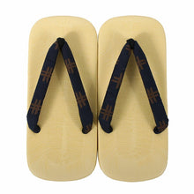 画像をギャラリービューアに読み込む, メンズ雪駄 男性 フリーサイズ 25.5 26.0 26.5 27.0 濃紺地井桁柄鼻緒 和装小物 履物 着物 和服 和装 紳士用 メンズ