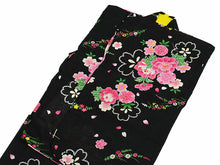 画像をギャラリービューアに読み込む, 子供浴衣 女の子 2点セット 100cm 黒地 牡丹 桜 鹿の子 菊 萩 花束 3歳 4歳 綿 キッズ 女児 子供 夏 夏休み 夏祭り 綿 レトロ 古典 ゆかた ゆかた帯 兵児帯 へこ帯 和装 和服 こども ジュニア