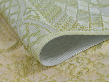 画像をギャラリービューアに読み込む, 帯揚げ 正絹 水色 ピンクベージュ 横段 幾何学 丹後ちりめん 帯揚 訪問着 色無地 小紋 パーティー 食事会 おでかけ 和装小物 着付け小物 着物 和服 和装 レディース 女性 帯あげ 未使用 送料無料 あす楽