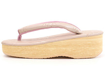 画像をギャラリービューアに読み込む, カレンブロッソ 草履 単品 S M L ピンクベージュ台 バラ柄 鼻緒 型押し レディース カフェ草履 菱屋 Calen Blosso ゾウリ カフェぞうり 女性用 カジュアル 日本製 履物 着物 きもの 和装小物