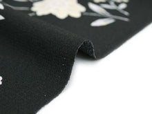 画像をギャラリービューアに読み込む, 洗える着物 セミオーダー付き 反物 単品 ハナエモリ 黒地に花模様柄 XS・S・M・L・XLサイズから選べる 上品 レディース 女性 小紋 和装 和服 袷 単衣 きもの 羽織 コート 送料無料