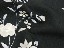 画像をギャラリービューアに読み込む, 洗える着物 セミオーダー付き 反物 単品 ハナエモリ 黒地に花模様柄 XS・S・M・L・XLサイズから選べる 上品 レディース 女性 小紋 和装 和服 袷 単衣 きもの 羽織 コート 送料無料