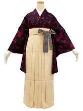 画像をギャラリービューアに読み込む, 卒業式 二尺袖 着物 袴用 単品 紫色 忍冬柄 フリーサイズ ショート丈 大学生 小学生 ジュニア 購入販売 着物のみ 2尺袖 和装 和服 洗える着物 大人 女性 レディース 送料無料