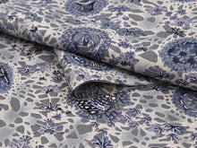 画像をギャラリービューアに読み込む, 着物 洗える着物 フルオーダー 仕立て付 グレー地に花の丸柄 東レシルック 反物 和装 和服 袷 単衣 春 秋 冬 レディース 女性 小紋 きもの 羽織 コート カジュアル 上品 TORAY sillook 送料無料