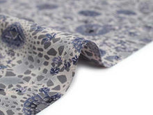 画像をギャラリービューアに読み込む, 着物 洗える着物 フルオーダー 仕立て付 グレー地に花の丸柄 東レシルック 反物 和装 和服 袷 単衣 春 秋 冬 レディース 女性 小紋 きもの 羽織 コート カジュアル 上品 TORAY sillook 送料無料