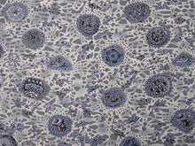 画像をギャラリービューアに読み込む, 着物 洗える着物 フルオーダー 仕立て付 グレー地に花の丸柄 東レシルック 反物 和装 和服 袷 単衣 春 秋 冬 レディース 女性 小紋 きもの 羽織 コート カジュアル 上品 TORAY sillook 送料無料