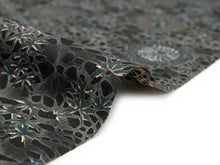 画像をギャラリービューアに読み込む, 着物 洗える着物 フルオーダー 仕立て付 墨地に花の丸柄 東レシルック 反物 和装 和服 袷 単衣 春 秋 冬 レディース 女性 小紋 きもの 羽織 コート カジュアル 上品 TORAY sillook 送料無料