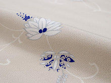 画像をギャラリービューアに読み込む, 正絹 小紋 反物 丹後ちりめん 鮫小紋 ベージュ地更紗柄 フルオーダー 仕立て付き 着物 和装 和服 単品 女性 レディース 送料無料