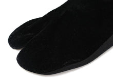 画像をギャラリービューアに読み込む, 足袋 ベロア 冬 秋 5カラー フリーサイズ オフホワイト ブラック ブラウン エンジ パープル ストレッチ 口ゴム 色足袋 足袋カバー おしゃれ たび 着付け小物 和装小物 着物 和服 レディース