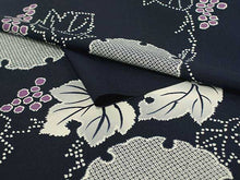 画像をギャラリービューアに読み込む, 着物 洗える着物 反物 レディース セミオーダー 仕立て付 XS S M L XL 袷 単衣 紺 藍色 雪輪 葡萄 和装 和服 女性 小紋 送料無料 きもの 羽織 コート ポリエステル 京都