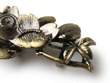 画像をギャラリービューアに読み込む, 帯留 桜 花 単品 三分紐を通す アンティーク調 和 可愛い 帯留め 帯どめ 小紋 洒落着 パーティー クリスマス お正月 和装小物 着物 和服 和装 帯飾り アクセサリー