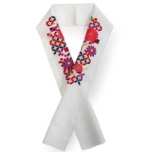 画像をギャラリービューアに読み込む, 半衿 刺繍 6色 黒 白 赤 緑 青緑 七宝 菊 単品 半襟 レディース ポリエステル 洗える 半えり 女性 和装小物 カジュアル 成人式 卒業式 結婚式 振袖 二尺袖 訪問着 パーティー 着物 おしゃれ 日本製 ネコポス便可 あす楽