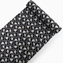 画像をギャラリービューアに読み込む, 正絹 長襦袢 シルク 反物 フルオーダー 仕立て付き 黒地に分銅菱・竹・梅柄 菱文様 曲線 幾何学 梅 竹 松葉 松竹梅 模様 女性 レディース 着物 和装 和服 きもの 単品 カジュアル おしゃれ 上品 送料無料