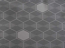 画像をギャラリービューアに読み込む, 正絹 長襦袢 シルク 反物 フルオーダー 仕立て付き グレー地に亀甲柄 きっこう 幾何学 模様 女性 レディース 着物 和装 和服 きもの 単品 カジュアル おしゃれ 上品 送料無料