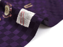 画像をギャラリービューアに読み込む, 洗える長襦袢 東レ シルック 反物 ポリエステル フルオーダー 仕立て付 紫地 市松地紋 桜 輪 市松 鹿の子柄 女性 レディース 着物 和装 和服 きもの kimono 単品 おしゃれ 上品 TORAY sillo