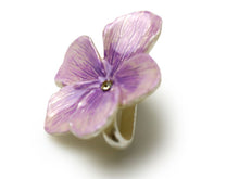 画像をギャラリービューアに読み込む, 帯留 スミレ一輪 すみれ はな 単品 三分紐を通す シンプル 和 可愛い 帯留め 帯どめ 軽量 小紋 洒落着 色無地 パーティー オールシーズン カジュアル 母の日 プレゼント ギフト 贈り物 和装小物 着物 和服 和装 帯飾り SUU 日本製 アクセサリー あす楽