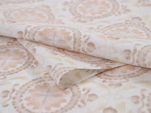 画像をギャラリービューアに読み込む, 洗える着物 セミオーダー付き 反物 単品 ハナエモリ ベージュ 花菱 タイル柄 XS・S・M・L・XLサイズから選べる 上品 レディース 女性 小紋 和装 和服 袷 単衣 きもの 羽織 コート 送料無料