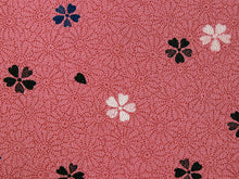 画像をギャラリービューアに読み込む, 着物 洗える着物 反物 レディース セミオーダー 仕立て付 XS S M L XL 袷 単衣 サーモンピンク 桜 和装 和服 女性 小紋 市田ひろみ 市田ひろみ好み 送料無料 きもの 羽織 コート ポリエステル 京都