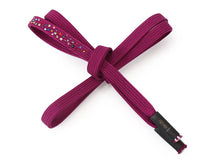 画像をギャラリービューアに読み込む, 帯締め 単品 正絹 衿秀 平組 カジュアル向き 赤紫 ラインストーン チェコガラス プレシオサ カジュアル 平締め 組紐 帯〆 小紋 紬 和装小物 着付け小物 着物 和服 和装 おびじめ レディース 女性 日本製 ネコポス あす楽