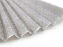 画像をギャラリービューアに読み込む, 扇子 扇子袋 2点セット 西川庄六商店 ジャパンギャルド 袂 麻 近江ちぢみ グレー 桐箱入り エコ ギフト プレゼント 贈り物 春 夏 母の日 女性 せんす 和装小物 雑貨 暑さ対策 節電 エコ 飛沫防止 あす楽 送料無料