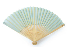 画像をギャラリービューアに読み込む, 扇子 扇子袋 2点セット 西川庄六商店 ジャパンギャルド 袂 麻 近江ちぢみ グリーン 桐箱入り エコ ギフト プレゼント 贈り物 春 夏 母の日 女性 せんす 和装小物 雑貨 暑さ対策 節電 エコ 飛沫防止 あす楽 送料無料