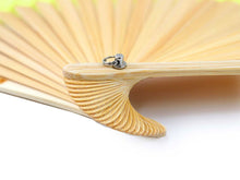 画像をギャラリービューアに読み込む, 扇子 扇子袋 2点セット 西川庄六商店 けまり 鞠 山吹色 綿 正絹 エコ ギフト プレゼント 贈り物 春 夏 母の日 女性 せんす 和装小物 雑貨 暑さ対策 節電 エコ 飛沫防止 あす楽 ネコポス