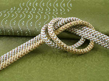 画像をギャラリービューアに読み込む, 洗える着物 コーディネートセット 袷 Lサイズ 着物 グレー 縞 桜 名古屋帯 クリーム 市松格子 正絹帯揚げ帯締め 4点セット 小紋 レディース 女性 帯あげ 帯〆 プレタ 和装 和服