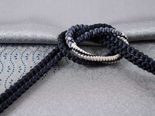 画像をギャラリービューアに読み込む, 洗える着物 コーディネートセット 袷 フリーサイズ 着物 濃紺 リーフ 名古屋帯 薄紫 花柄 正絹帯揚げ帯締め 4点セット 小紋 レディース 女性 帯あげ 帯〆 プレタ R・KIKUCHI 和装 和服