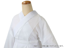 画像をギャラリービューアに読み込む, 洗える長襦袢 仕立て上がり フリーサイズ 東レ 爽竹 白地 縦絽 夏 ポリエステル レーヨン 爽快感 TORAY そうたけ 女性 仕立て済 レディース 涼しい