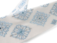 画像をギャラリービューアに読み込む, 替え衿 ファスナー半衿 き楽っく 長襦袢用 白 水色 刺繍 花 ライトストーン 2種類 洗える 袷 単衣 広衿 マジック付 プレシオサ使用 女性 レディース ローズカラー 衿秀 うそつき長襦袢用 きらっく カジュアル フォーマル オシャレ エレガント 送料無料 あす楽