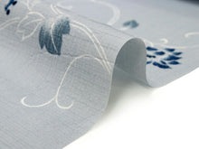 画像をギャラリービューアに読み込む, 東レ セオα 仕立て付 夏物 単衣 ゆかた 洗える 浴衣 反物 夏 レディース フルオーダー 夏着物 青 グレー 花唐草 TORAY CEOα 月華美人 和装 和服 女性 送料無料