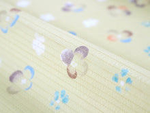 画像をギャラリービューアに読み込む, 東レ シルック 仕立て付 絽 夏物 洗える 反物 夏 レディース フルオーダー 夏着物 黄色 小花柄 花 かたせ梨乃 梨乃景色 TORAY silook 紙人形 和装 和服 女性 送料無料