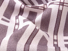 画像をギャラリービューアに読み込む, 洗える着物 単衣 小紋 Mサイズ 仕立て上がり 単品 格子 変わり格子 紫 薄紫 赤紫 女性 レディース 和装 和服 きもの プレタ 春 秋 きもの カジュアル 可愛い 普段着 ポリエステル 送料無料 あす楽