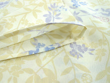 画像をギャラリービューアに読み込む, 洗える着物 単衣 小紋 Lサイズ 仕立て上がり 単品 イエローベージュ 花 小鳥 鈴 みすゞうた 女性 レディース 和装 和服 きもの プレタ 春 秋 きもの カジュアル 可愛い 普段着 ポリエステル 送料無料 あす楽