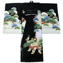 画像をギャラリービューアに読み込む, お宮参り 産着 男の子 黒 龍 兜 小槌 着物 長襦袢 セット 古典 七五三 3歳 5歳 祝着 のしめ うぶぎ 和装 和服 正装