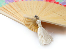 画像をギャラリービューアに読み込む, 扇子 赤 梅 エコ ギフト プレゼント 贈り物 春 夏 せんす 和装小物 雑貨 暑さ対策 節電 エコ 飛沫防止 あす楽 ネコポス