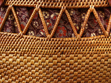 画像をギャラリービューアに読み込む, かごバッグ レディース 茶色 かご 渋紫 更紗 巾着 アタ 岡重 ガムランボール 夏 バッグ 単品 浴衣 女性 カゴ 籠 きんちゃく ゆかた 浴衣バッグ 手提げ 和装 和服 日本製 あす楽