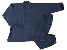 画像をギャラリービューアに読み込む, 作務衣 デニム 綿100% M L 2サイズ 紺 ネイビー 無地 おしゃれ カッコイイ カジュアル 作業着 部屋着 和服 和装 着物 さむえ 長袖 長ズボン 軽い ポケット付き 男女兼用 紳士 メンズ 男性 お父さん パパ 父の日 敬老の日 贈り物 ギフト プレゼント あす楽 送料無料