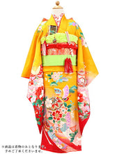 画像をギャラリービューアに読み込む, 七五三 着物 7歳 正絹 黄色 御所車 四つ身 女の子 赤 毬 蝶 古典 長襦袢セット 子供 和装 和服 きもの 753 購入 新品