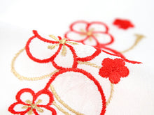 画像をギャラリービューアに読み込む, 七五三 刺繍 半衿 単品 子供用 3歳 7歳 白 鞠 はんえり 梅 毬 花 こども 日本製 丹後刺繍 一越ちりめん ちりめん 着物 和服 和装 和小物 キッズ ジュニア 女の子 襟