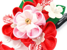 画像をギャラリービューアに読み込む, 七五三 髪飾り 2点セット ちりめん 3歳 7歳 赤・白・ピンク色 梅 髪かざり つまみ細工 子供 着物 和装 和小物 キッズ 女の子 コサージュ パッチンどめ ヘアクリップ