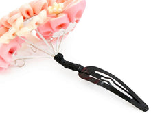 画像をギャラリービューアに読み込む, 七五三 髪飾り ちりめん 3歳 7歳 ピンク 菊 髪かざり 梅 つまみ細工 子供 着物 和装 和小物 キッズ 女の子 コサージュ パッチンどめ ヘアクリップ