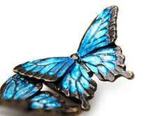 画像をギャラリービューアに読み込む, 帯留 蝶 オオルリ 単品 三分紐を通す シンプル 和 可愛い 帯留め 帯どめ 軽量 小紋 洒落着 色無地 パーティー オールシーズン カジュアル 母の日 プレゼント ギフト 贈り物 和装小物 着物 和服 和装 帯飾り SUU 日本製 アクセサリー あす楽