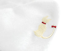 画像をギャラリービューアに読み込む, 足袋 別珍 4枚コハゼ 白 猫 刺繍 スワロフスキー 23.0cm レディース ビロード 女性 女物 婦人 着物 きもの 着付け小物 ソックス WA de Modern ネコポス便