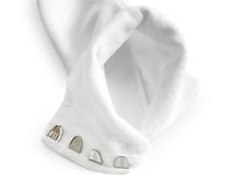 画像をギャラリービューアに読み込む, 足袋 別珍 4枚コハゼ 白 猫 刺繍 スワロフスキー 23.0cm レディース ビロード 女性 女物 婦人 着物 きもの 着付け小物 ソックス WA de Modern ネコポス便