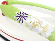 画像をギャラリービューアに読み込む, 草履 卒業式 成人式 白 土台 黄緑 牡丹 鼻緒 刺繍 ぞうり 単品 フリーサイズ 黒 赤 Wa de Modarn 振袖 袴 レディース ゾウリ 女性用 フォーマル 履物 着物 きもの 和装小物