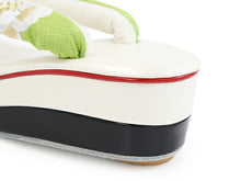 画像をギャラリービューアに読み込む, 草履 卒業式 成人式 白 土台 黄緑 牡丹 鼻緒 刺繍 ぞうり 単品 フリーサイズ 黒 赤 Wa de Modarn 振袖 袴 レディース ゾウリ 女性用 フォーマル 履物 着物 きもの 和装小物