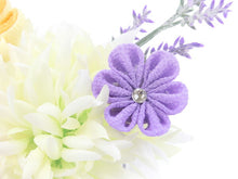 画像をギャラリービューアに読み込む, 成人式 髪飾り 2点セット 白 菊 つまみ細工 花 ドライフラワー 卒業式 前撮り 袴 はかま 振袖 結婚式 和装 和服 着物 かんざし コサージュ ヘアアクセサリー