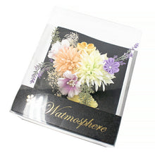 画像をギャラリービューアに読み込む, 成人式 髪飾り 2点セット 白 菊 つまみ細工 花 ドライフラワー 卒業式 前撮り 袴 はかま 振袖 結婚式 和装 和服 着物 かんざし コサージュ ヘアアクセサリー